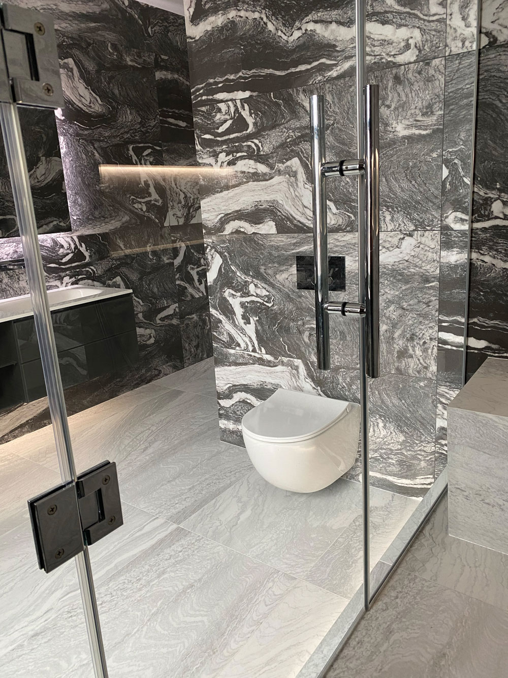 steam room ensuite